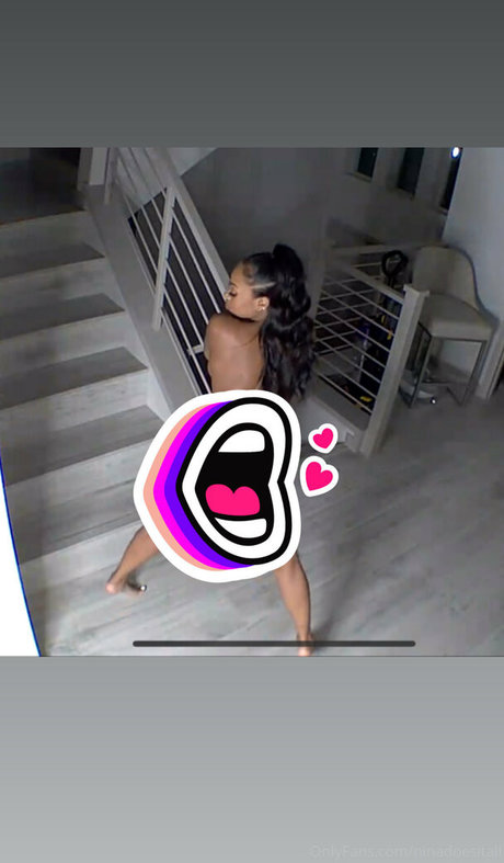 ninadoesitall arte modelo fotos