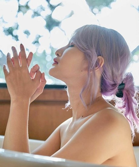 trío en la piscina onlyfans exclusivo gratis archivo