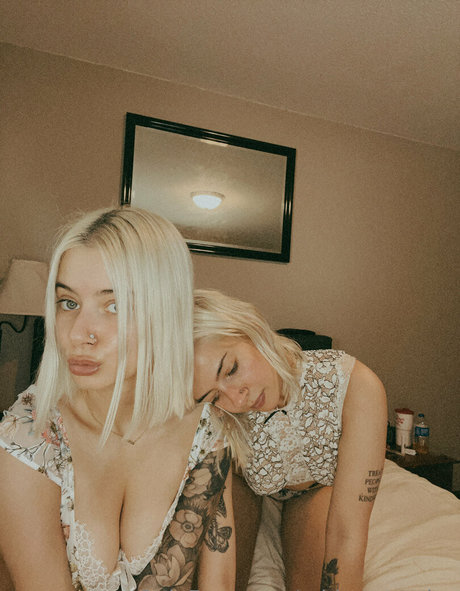 midwest twins xxx estrella porno imagen