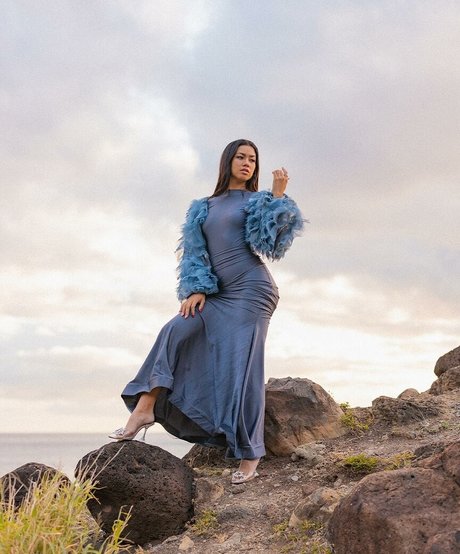 follando en la piscina onlyfans perfecto hd fotos