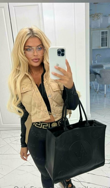 gatita bbw onlyfans erótica agradable galería