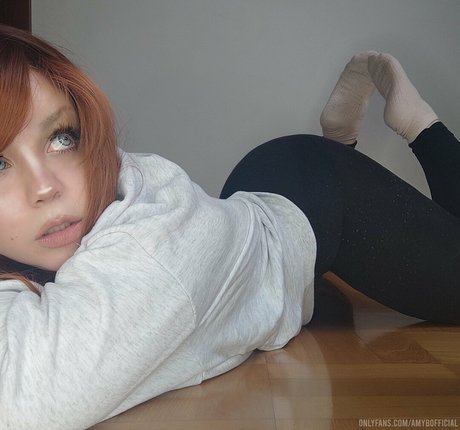 asmramyb estrella erótica foto