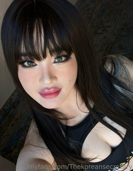 thekoreansecretary actriz adulta galerías