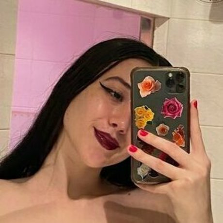 Angelitaauwu hermosa modelo imágenes