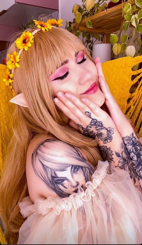 Gaby Sanetti actriz caliente galería