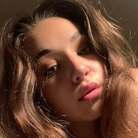 sadierayxo actriz de desnudos archivo