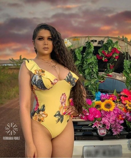 Luma Couttinho sexo modelo fotos