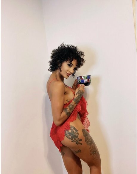 iitsleahtho bonita estrella porno imagen