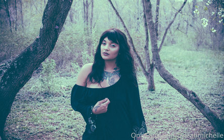 iitsleahtho modelo atractivo fotos