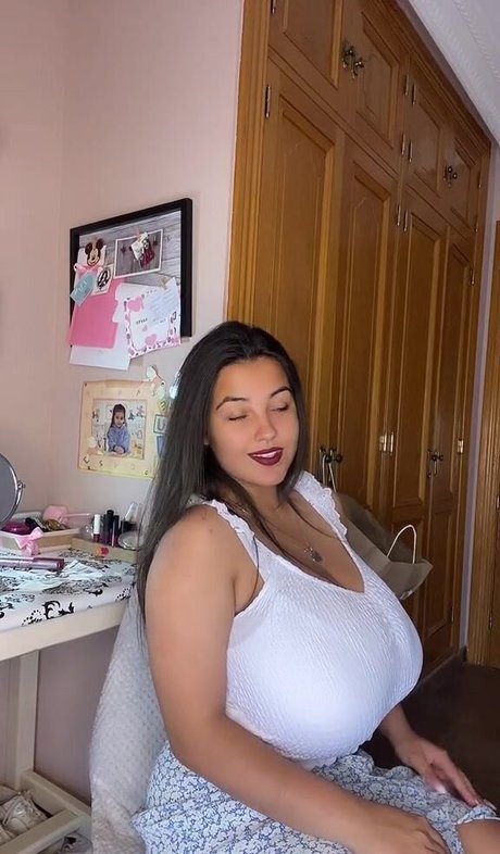 Anneris18 hermosa estrella foto