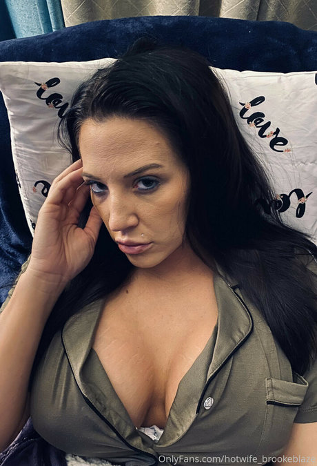 hotwife brookeblaze sexo modelo recopilación