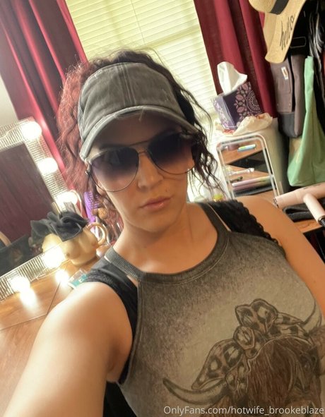 hotwife brookeblaze sexo estrella porno imagen