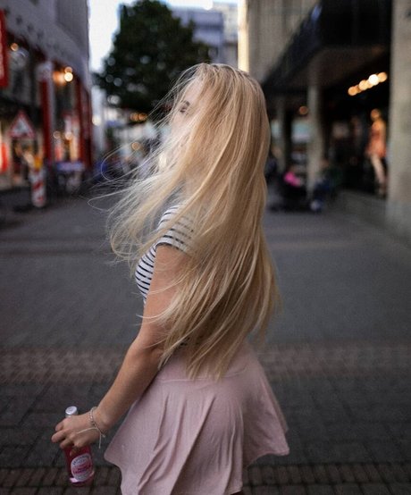 Alrun Steiner buen modelo fotos