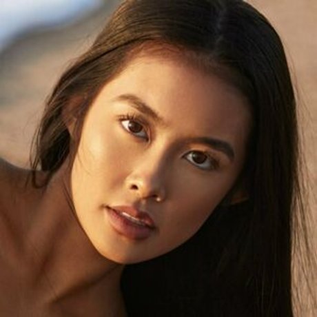 eyoung buena estrella porno foto