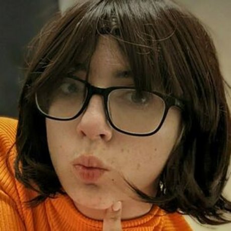 blush lust arte modelo galería