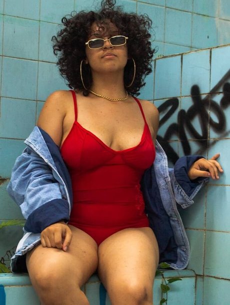 dani bluee estrella pornografica foto