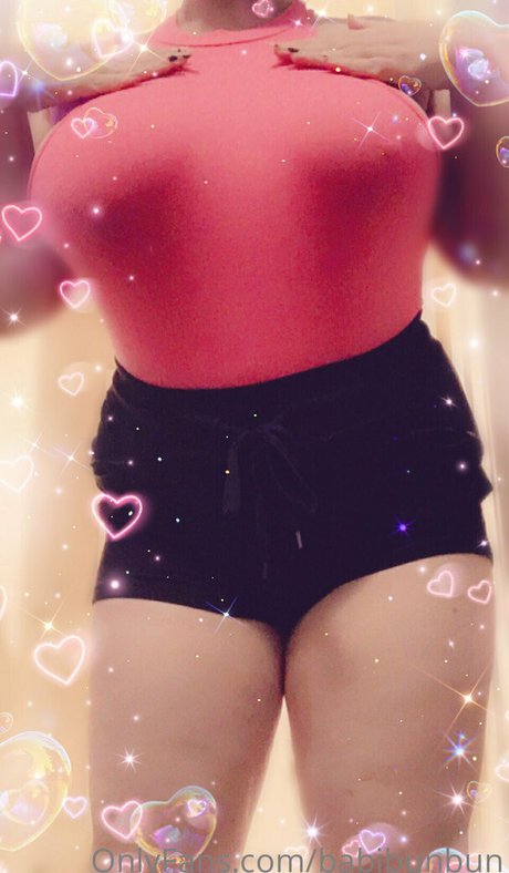 babibunbun buena estrella porno fotos