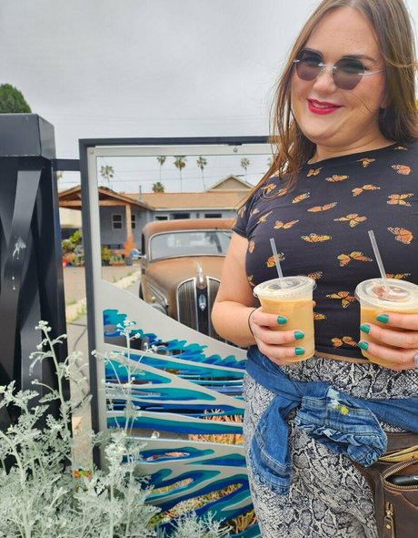 realgiantessa estrella adulta fotos