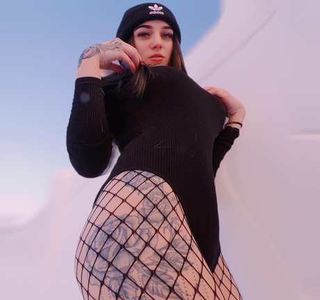 babysaraxoxo estrella porno atractiva archivo