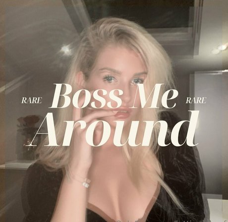 lottiemossof buen modelo imagen