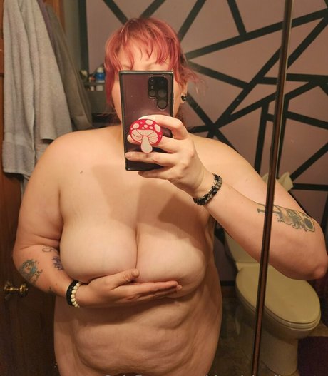 tetas grandes garganta profunda onlyfans agradable erótico foto