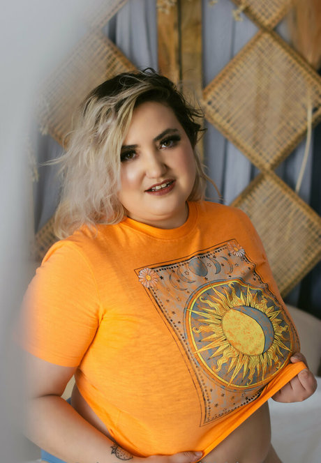 lilithheartvore hermosa modelo foto