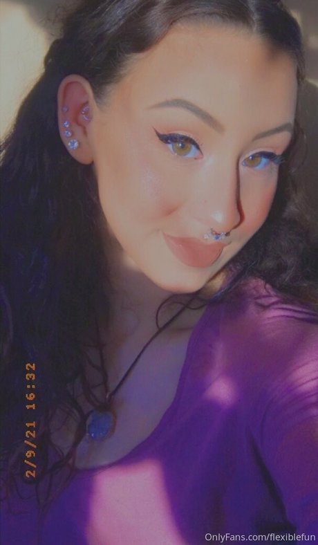 flexiblefun xxx estrella porno fotos