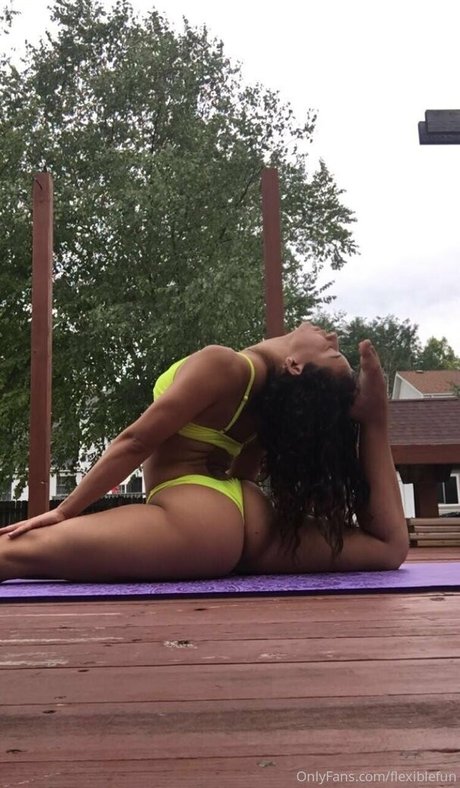 flexiblefun estrella porno caliente imágenes