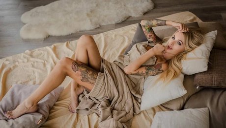 MarieDevis estrella porno bonita imagen