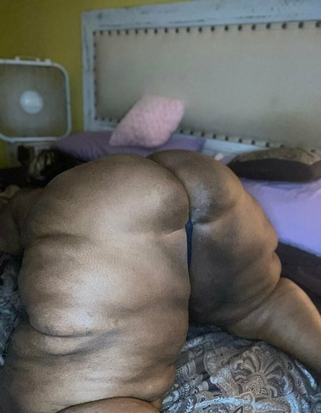 cheekiifemme estrella porno xxx galerías