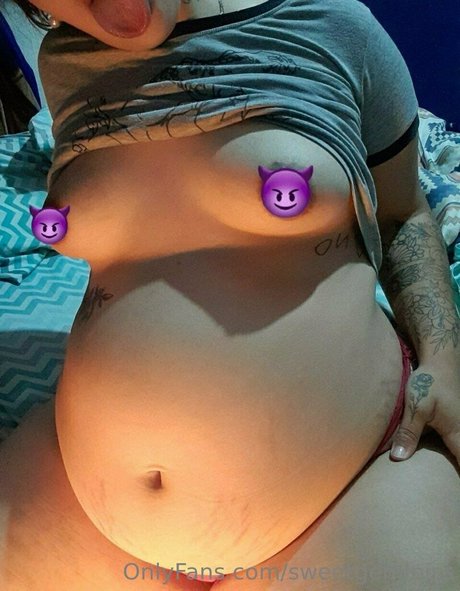 sweetgeminiss modelo erótico archivo