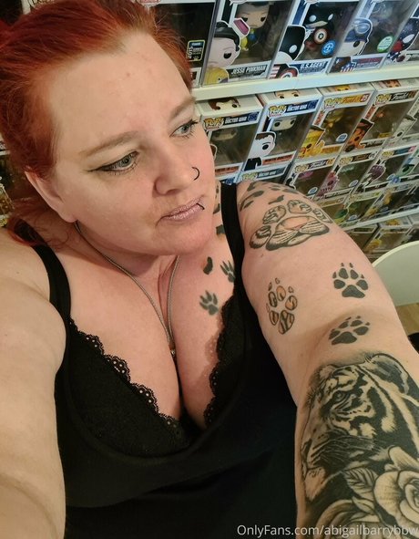 abigailbarrybbw estrella agradable galerías