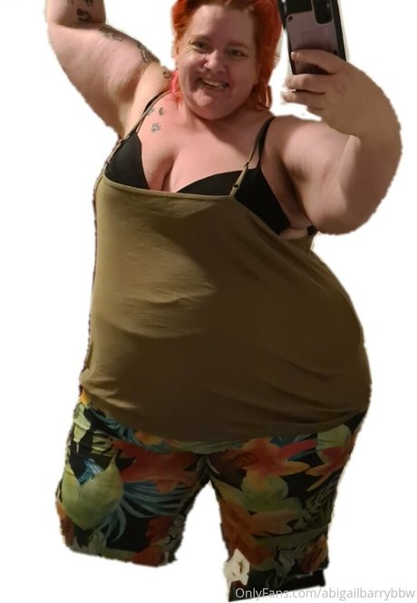 abigailbarrybbw estrella hermosa imagen