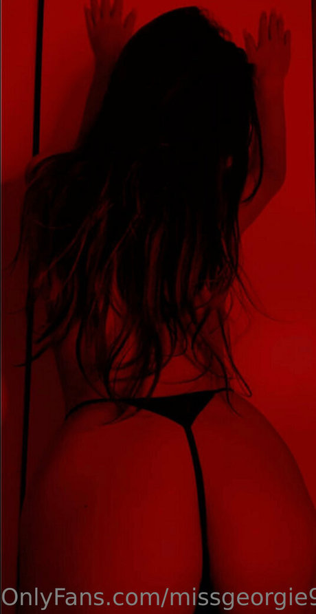 missgeorgie99 xxx estrella porno galerías