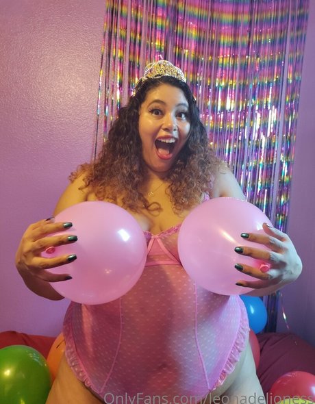 leonadelioness estrella porno de arte galerías