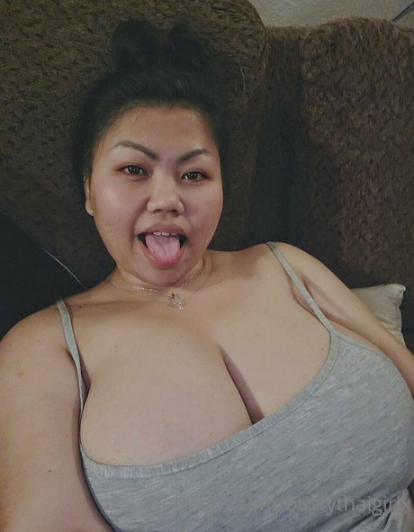 bustythaigirlx estrella porno recopilación