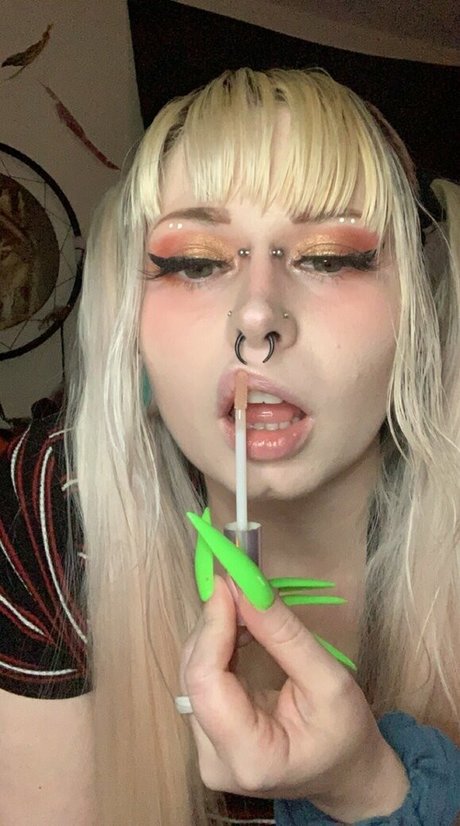 apothekatie modelo desnuda imágenes