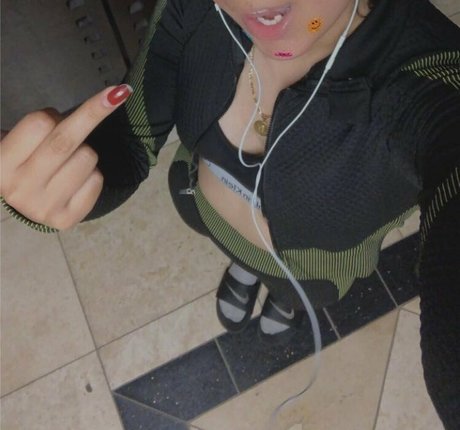 sluttedlola modelo de alta calidad archivo