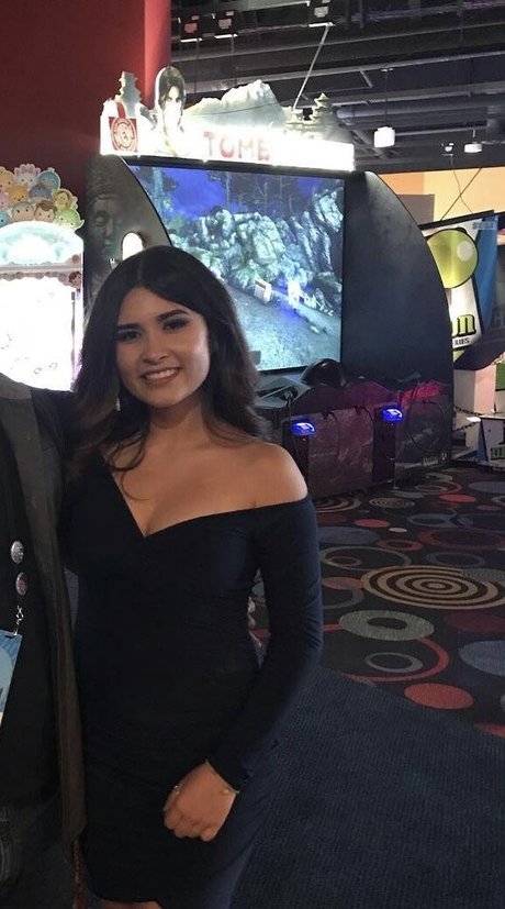 yourprincesslol actriz desnuda recopilación