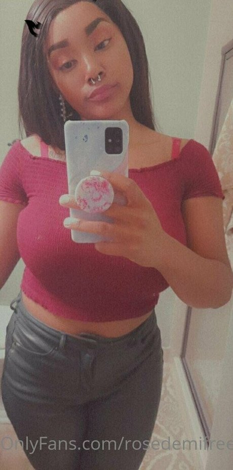 rosedemifree estrella caliente galerías