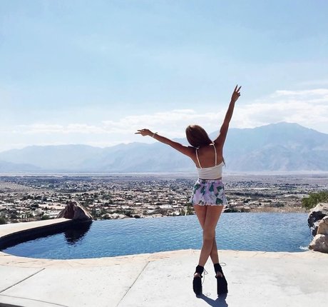 Tiffany Luu estrella porno gratis imagen