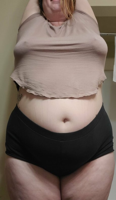 bunnyvelvettvfree modelo desnudo galería