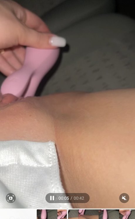 Tati phoenix777 modelo desnudos galerías