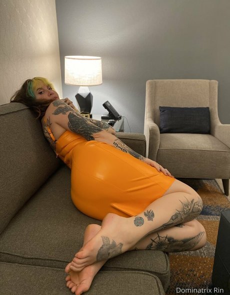 rixrin modelo desnudos fotos