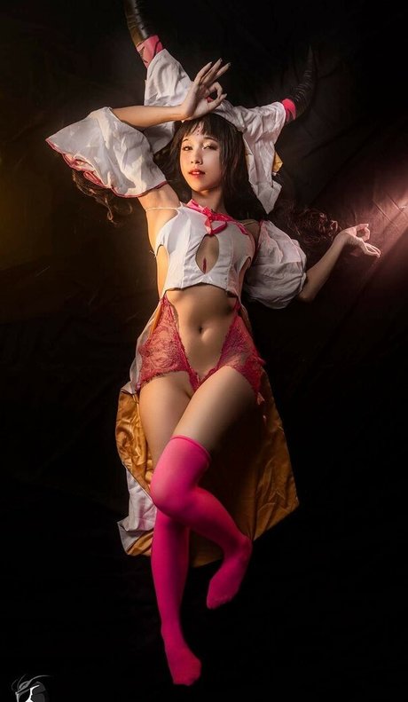 Refeen estrella porno xxx galería