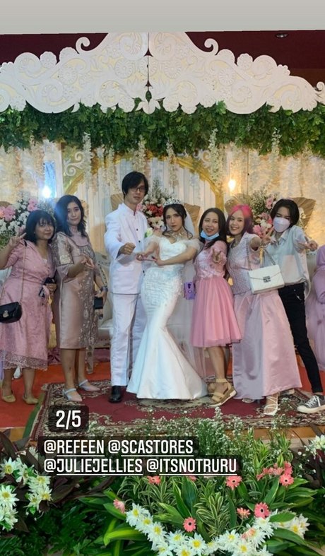 Refeen bonita estrella porno galerías