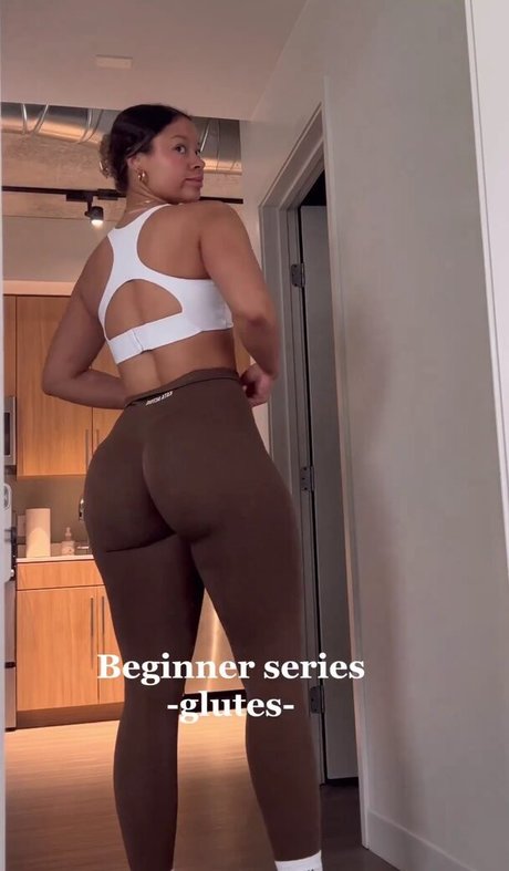 The Learmann Twins estrella caliente foto