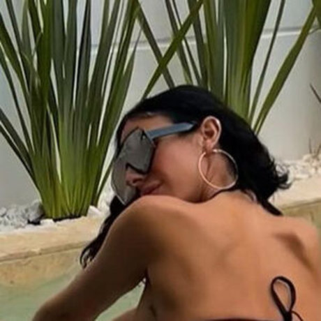 Assassinafterdark modelo de alta definición galería