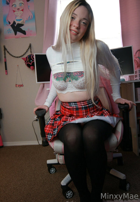 onlyfans de pene pequeño adulto hd recopilación