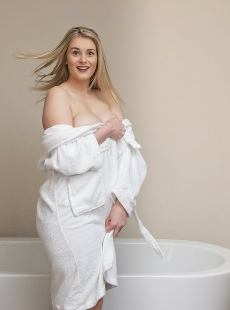 Natalie Juliet Deadman modelo hd imágenes